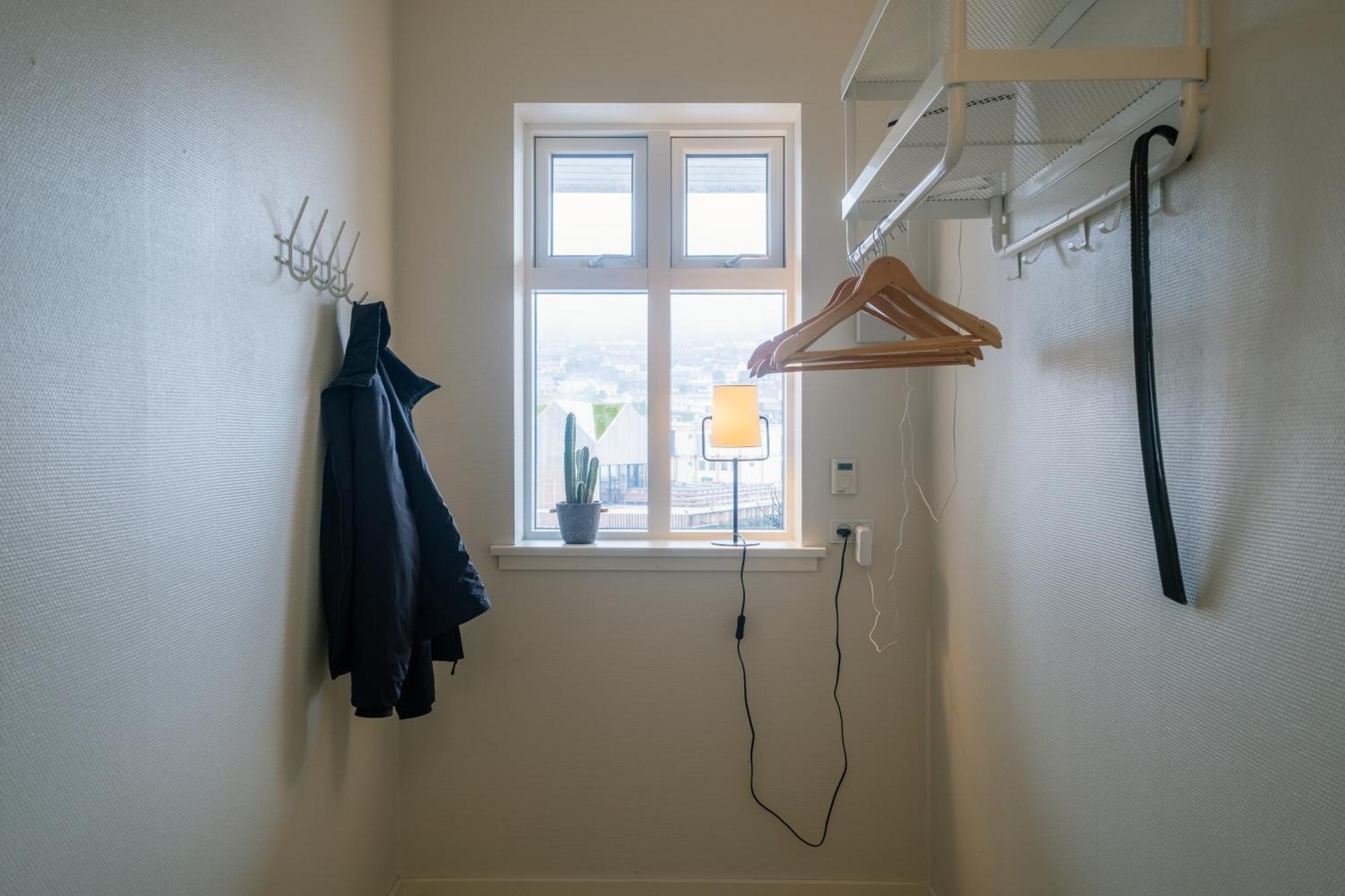 Spacious City Center Home By The Sea Klaksvík Eksteriør bilde